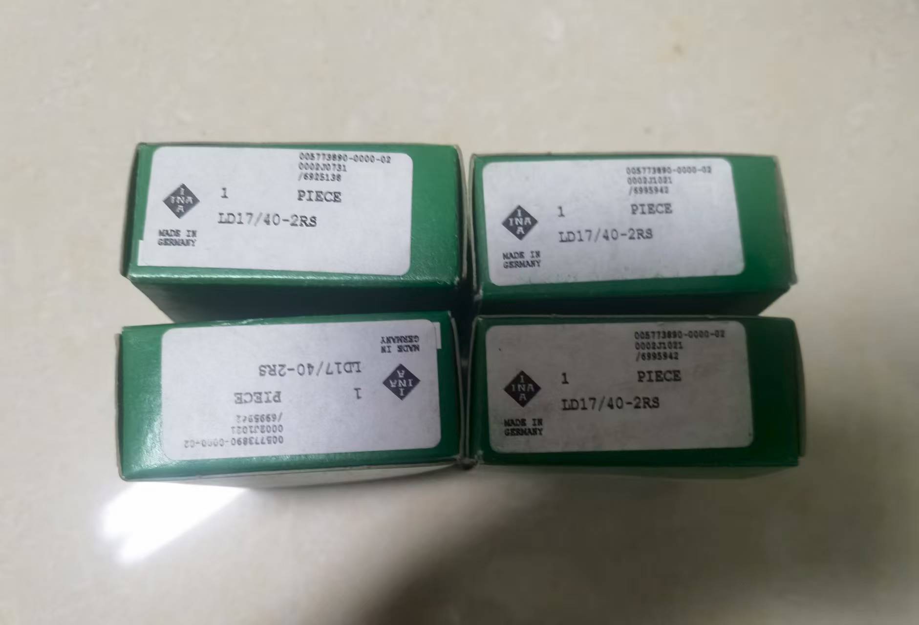 103f1d927fe762beb7fa2e288044b64.jpg